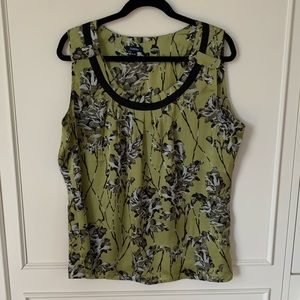 Reitmans green blouse XL